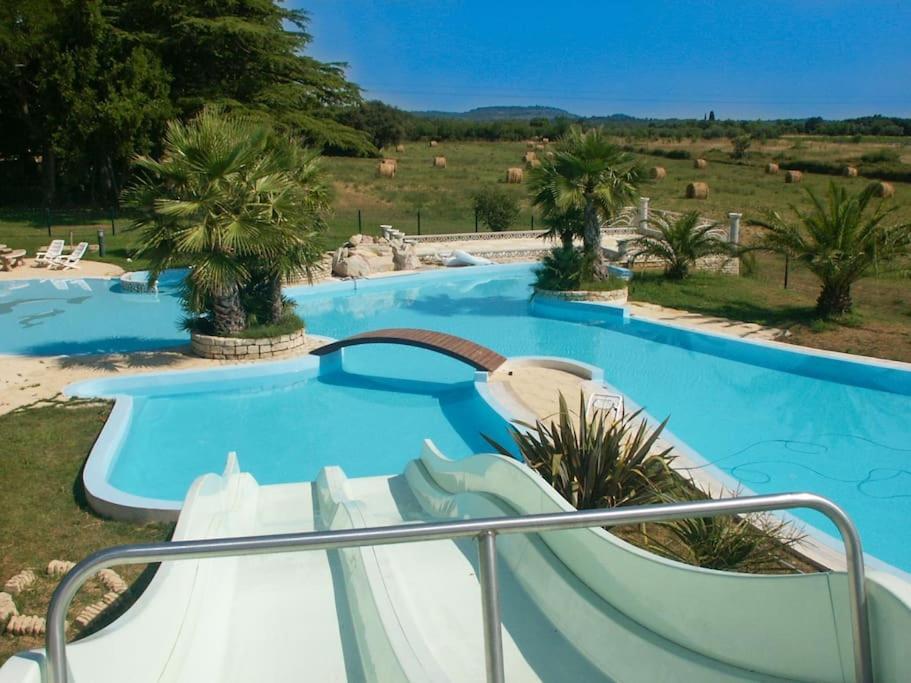 Villa Domaine Mas Begon à Aigues-Vives  Extérieur photo